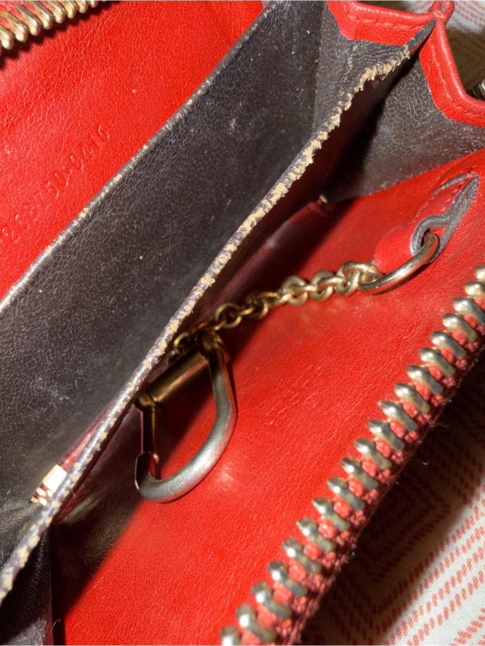 Gucci Red Patent Heart Charm Zipper Key Case - Picture 7 of 8